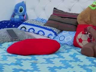 megan-stathan webcam model stream image