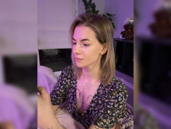 Millashaa webcam model stream image