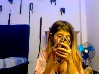 kratos_and_afrodita webcam model stream image