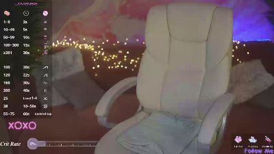 YourMystic webcam model stream image