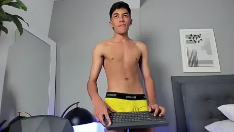 Tylerffoxx webcam model stream image