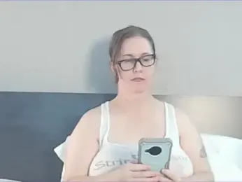 SweetandNaughty1 webcam model stream image