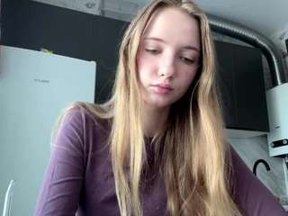 rebbecabezak webcam model stream image