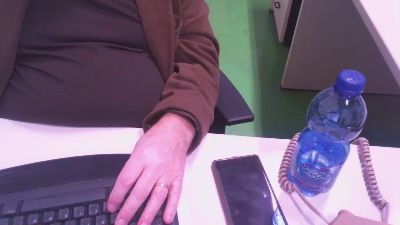 me__slave webcam model stream image