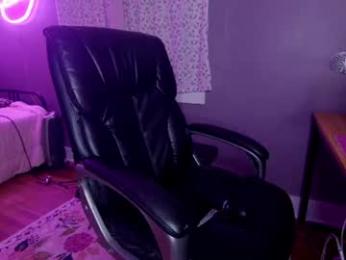 aynmarie webcam model stream image