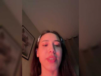 AlinaWey webcam model stream image