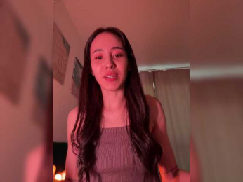 AlinaWey webcam model stream image