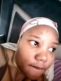 Spotty_Coochie webcam model stream image