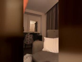 itslucafox webcam model stream image