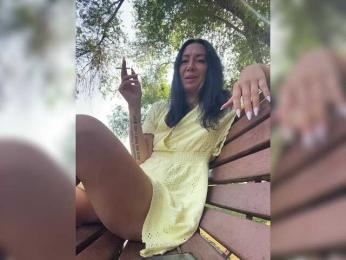 TRULIULIUSHA webcam bongacams model stream image