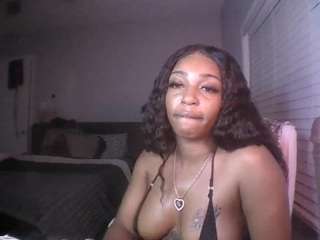 cocolefeme webcam model stream image