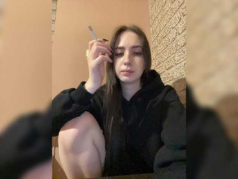 Hikikomori27 webcam model stream image