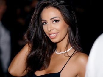 Hayley webcam livejasmin model stream image