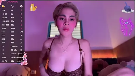 Raven_Iris webcam model stream image