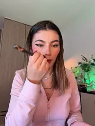 Your_Honeey webcam model stream image