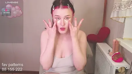 blissful_muse2 webcam model stream image