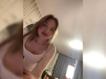 Arinkaaaa webcam bongacams model stream image