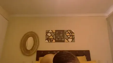 Creamyass22 webcam model stream image