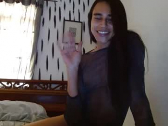 alogenotwink webcam model stream image