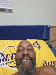 Rizzle9800 webcam model stream image