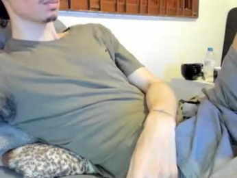 moderdelier webcam model stream image