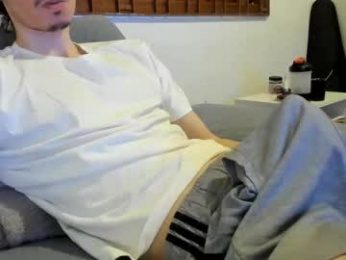 moderdelier webcam model stream image