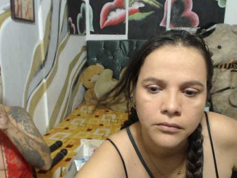 Manazahot99 webcam model stream image