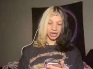 universethadon webcam model stream image