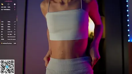 Quinavelle webcam model stream image