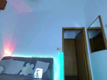 natalie10g webcam model stream image