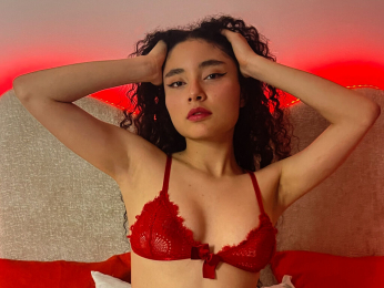 BellaVuitton webcam model stream image