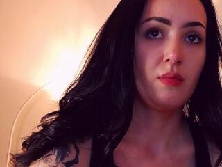 Zoe Niickels webcam model stream image