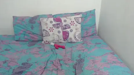 Tiiana webcam model stream image