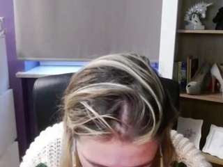 zoeyfancy webcam model stream image