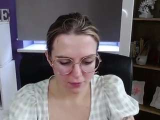 zoeyfancy webcam model stream image