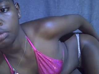 sweet-roxxy webcam model stream image