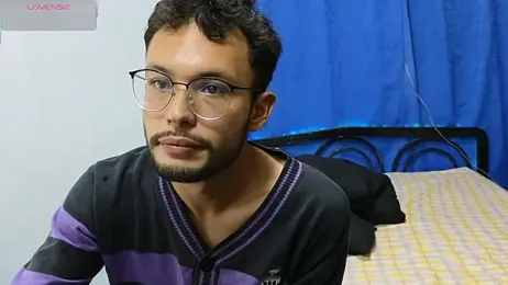 YuKinaHentaiI webcam model stream image