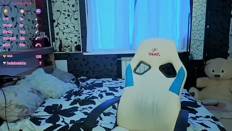 xAlisontiny webcam model stream image