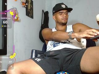 Latino Xandre webcam model stream image