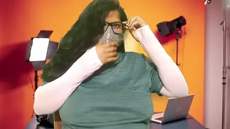 Hansika190 webcam model stream image