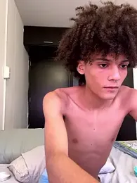 Max_Rain webcam model stream image