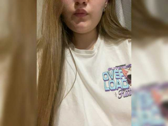 Snezhana-5402 webcam model stream image