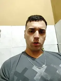 Agusss_2000 webcam model stream image
