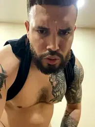 alexandergranda71 webcam stripchat model stream image