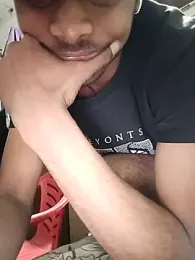 male_hub webcam model stream image