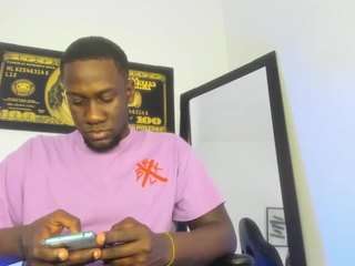 lucas-manzo webcam model stream image