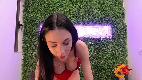 realhotfallingdevil webcam model stream image