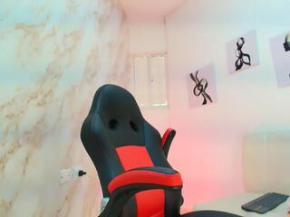 Kiara Jons webcam model stream image