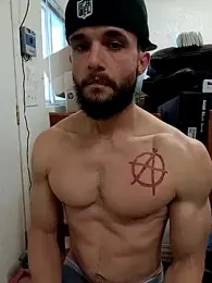 Paidbat webcam model stream image