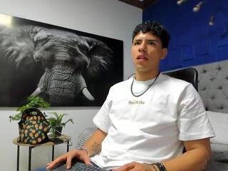 Tobias Vega webcam flirt4free model stream image